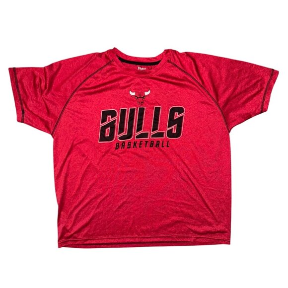 Chicago Bulls Red Basketball T-Shirt Size XL 46/48 NBA Polyester - Picture 1 of 5